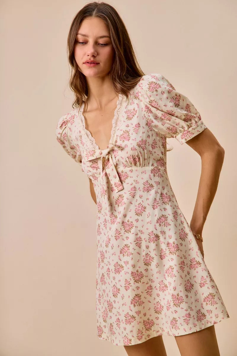 Hazel Blues® | SO ME Floral Lace Trimed Short Sleeves Mini Dress