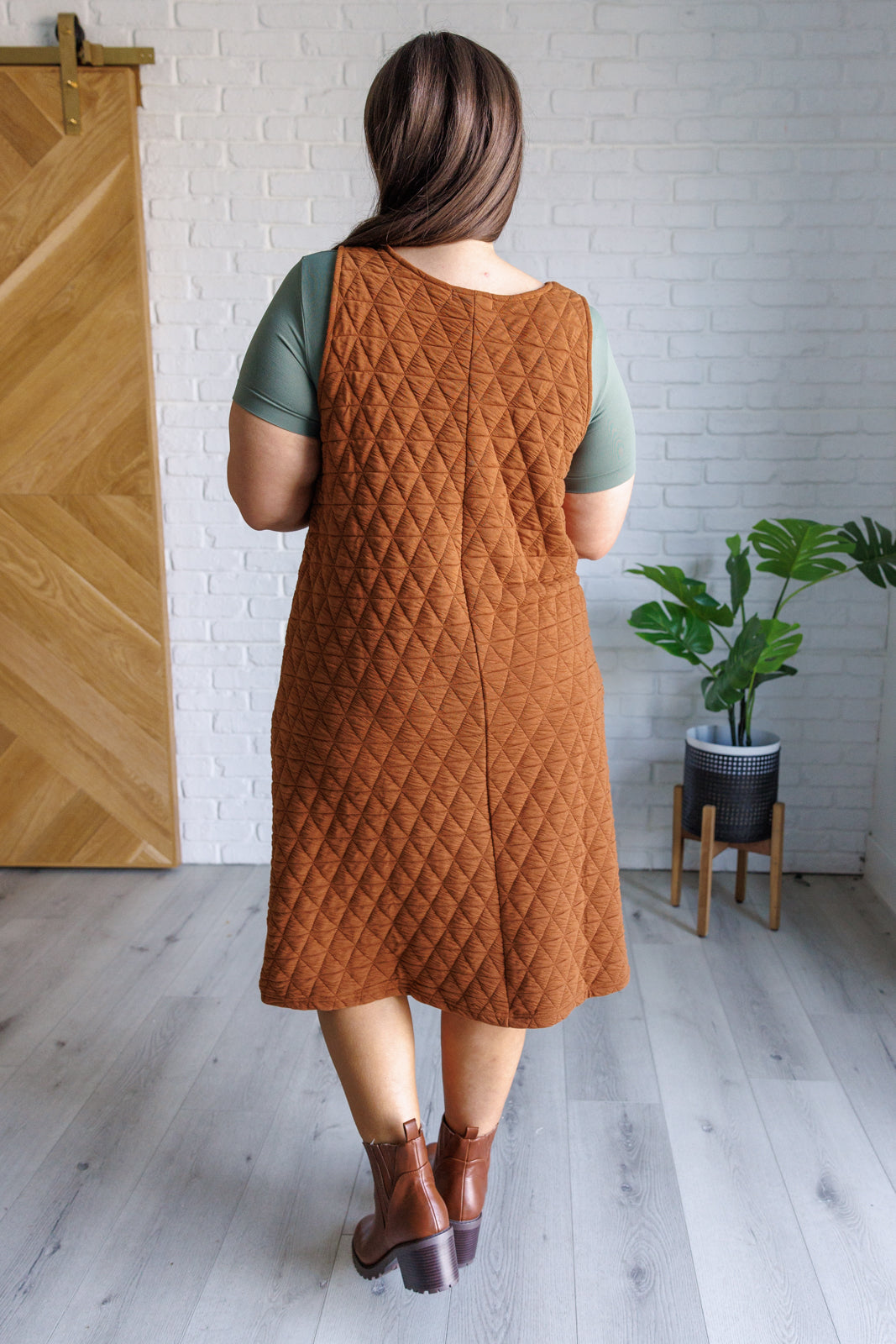 Hazel Blues® | Free Falling Quilted Midi Dress