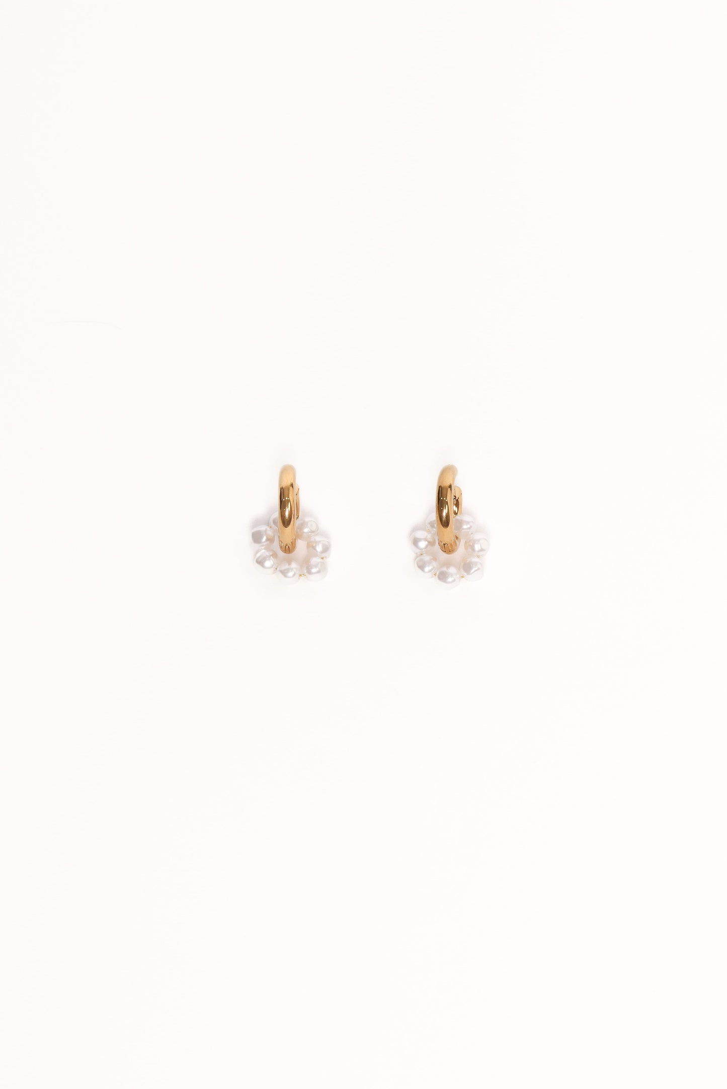 Cheri Earrings - Gold/Pearl