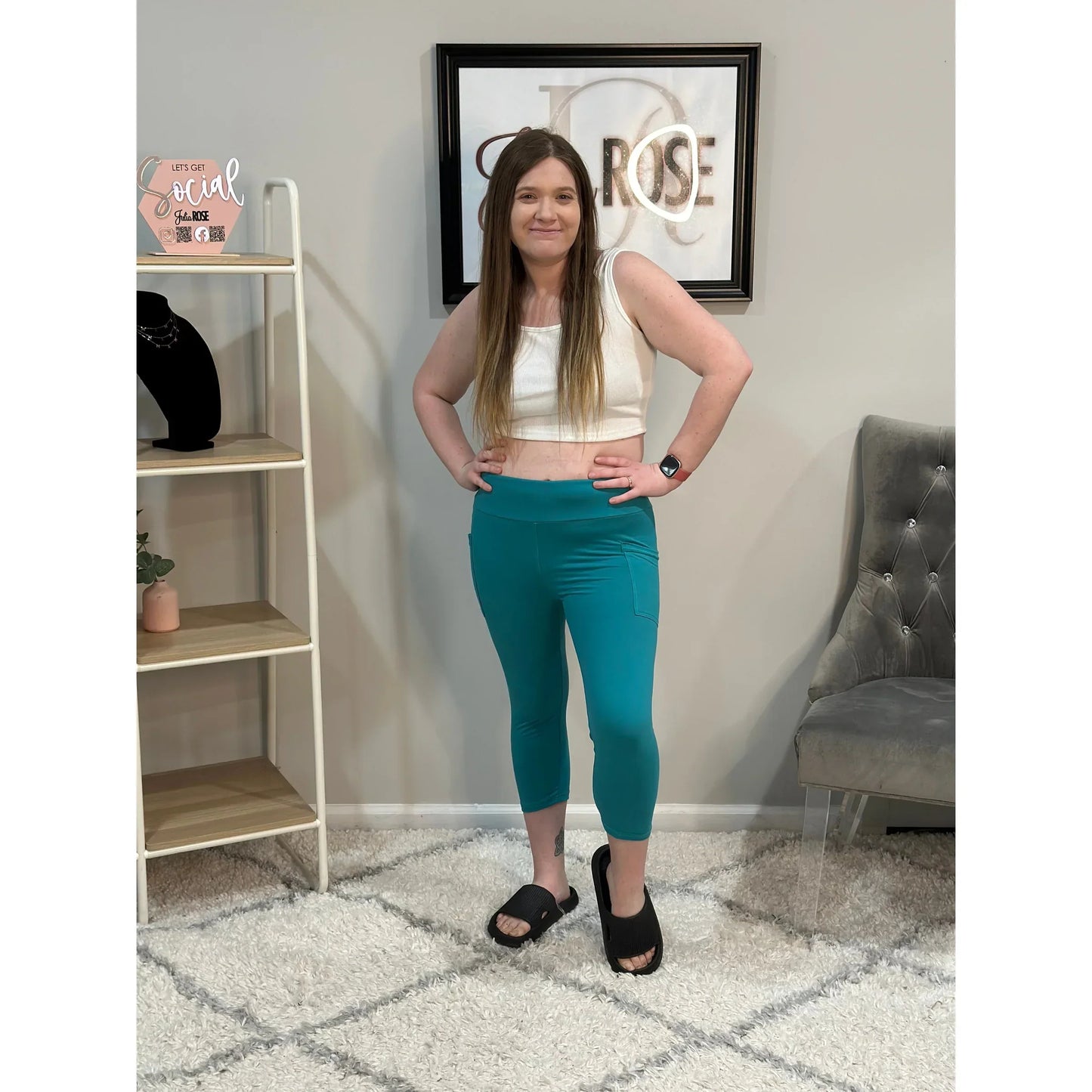 Hazel Blues® |  PREORDER: Capri Leggings with Pockets in Nine Colors