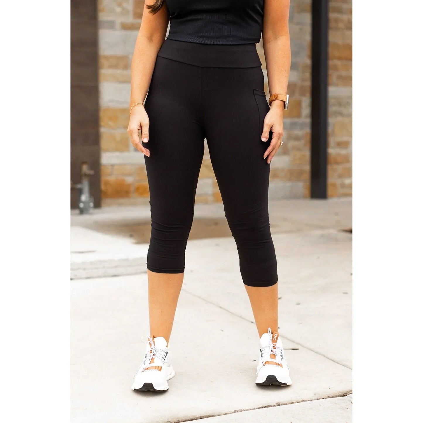 Hazel Blues® |  PREORDER: Capri Leggings with Pockets in Nine Colors