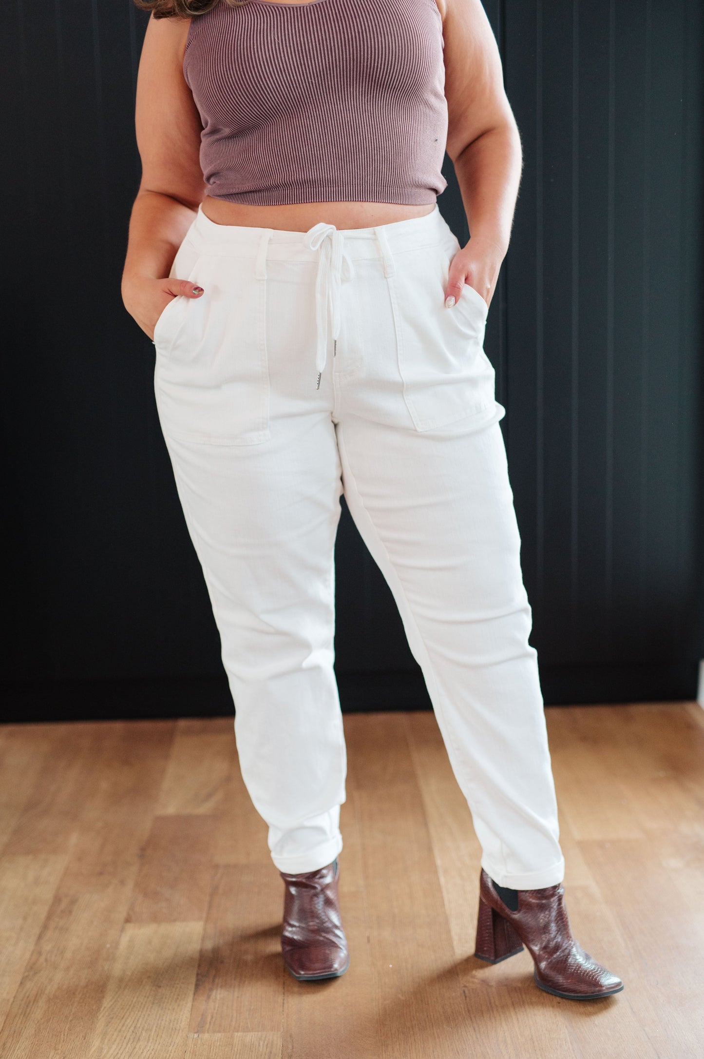 Hazel Blues® |  Charlene High Rise Contrast Thread Jogger in Ecru