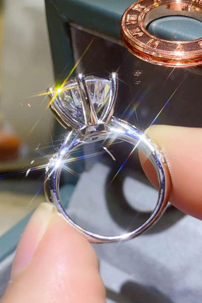 Hazel Blues® | 5 Carat Moissanite 6-Prong Ring