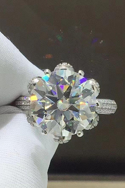 Hazel Blues® | 5 Carat Moissanite Side Stone Ring