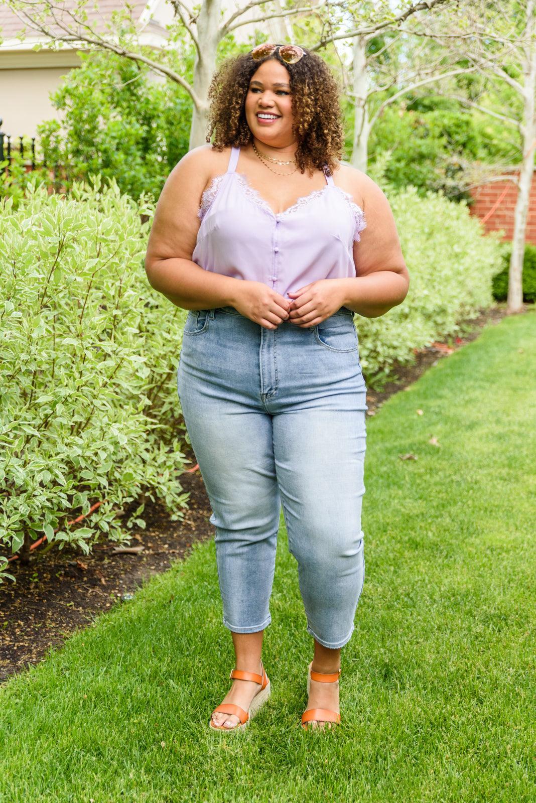 Hazel Blues® | A-Game Mom Fit Jeans