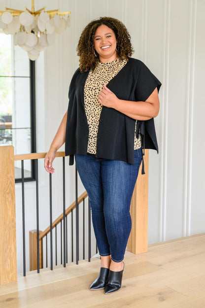 Hazel Blues® | Georgia Back Yoke Skinny Jeans with Phone Pocket