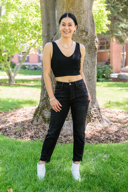 Hazel Blues® | Kelbie Destroyed Hem Crop Jeans