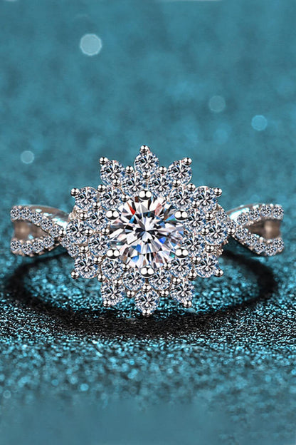 Hazel Blues® | Moissanite Flower-Shape Split Shank Ring
