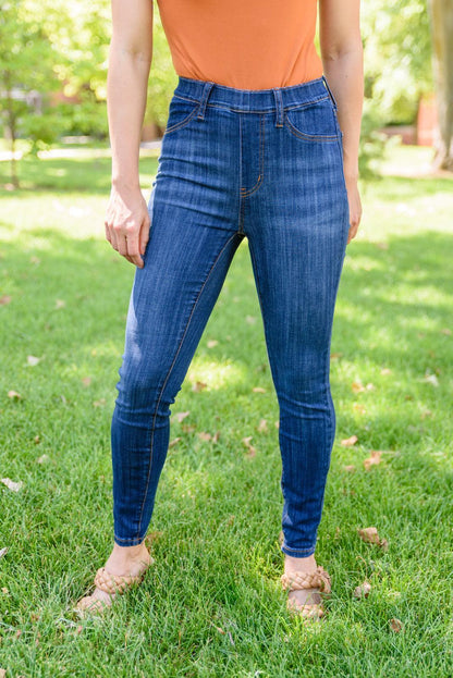 Hazel Blues® | Piper Pull-On Skinny Jeans