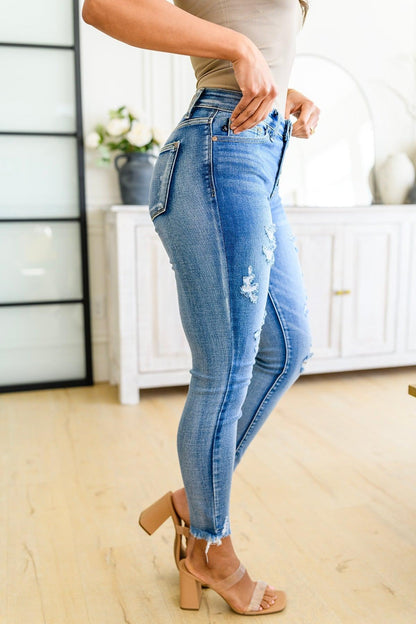 Hazel Blues® | Skye Destroyed Button Fly Skinny