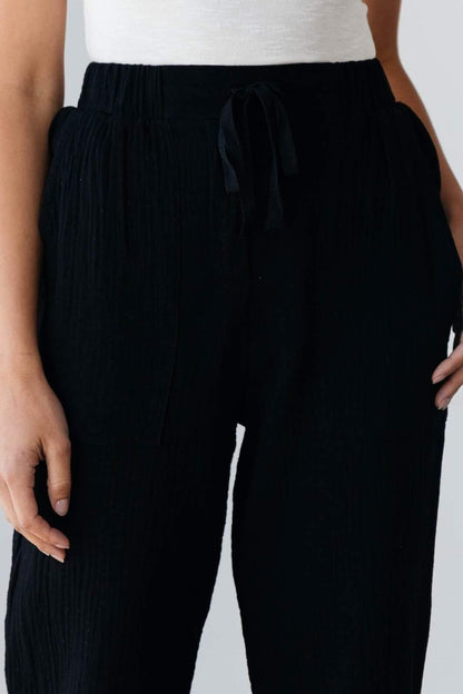 Hazel Blues® | Zuni Cropped Pants